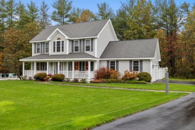 Asphalt Shingle Roofing is Stylish and Comes in Different Colors and Styles