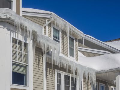 Prevent Ice Build Up on Your Roof
